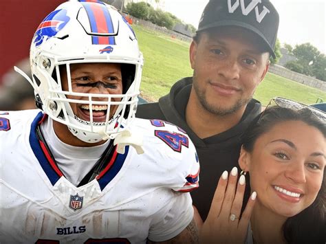 Bills Linebacker Terrel Bernard Proposes to Longtime。